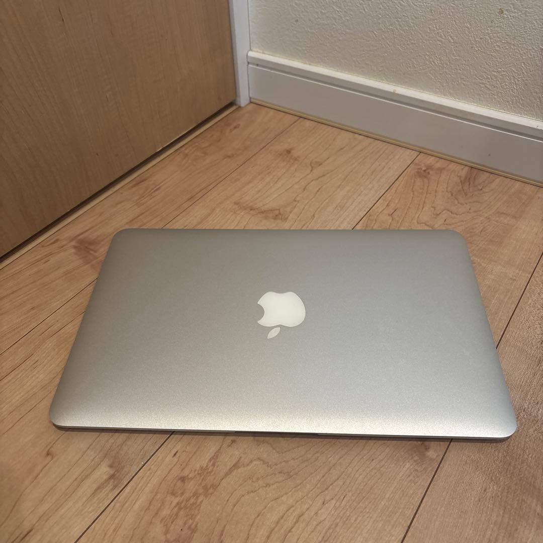 Mac book air 11インチ 2013