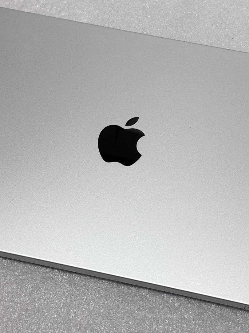 良品　MacBook Pro 14インチ M1Pro 32GB 1TB シルバー