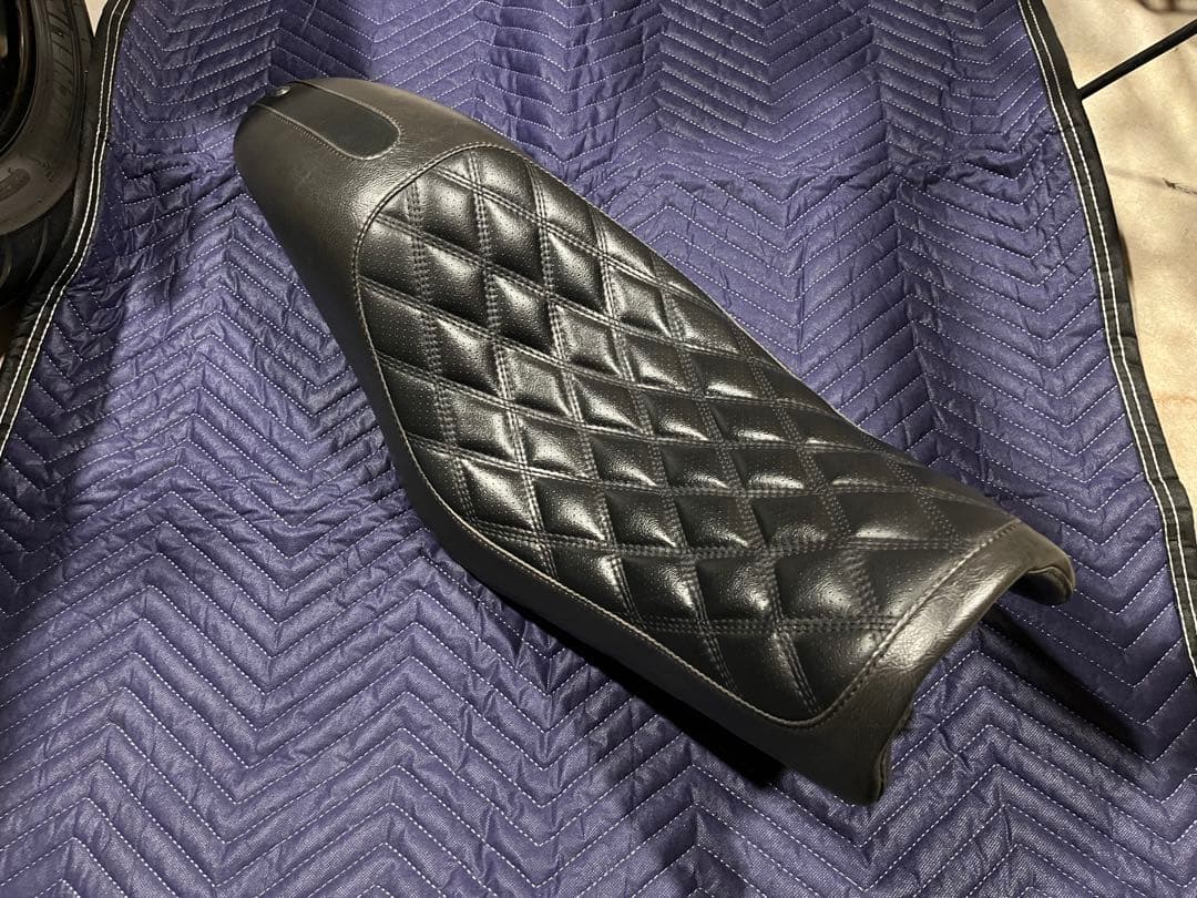 ハーレー シート　RSD