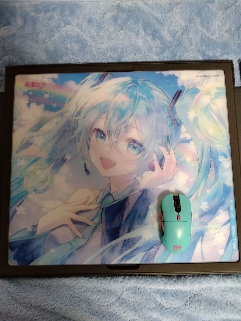WALLHACK × 初音ミク ガラスマウスパッド