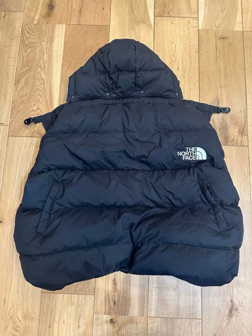 ノースフェイス 美品　抱っこ紐ケープ　ブラック　ダウン　ブランケット