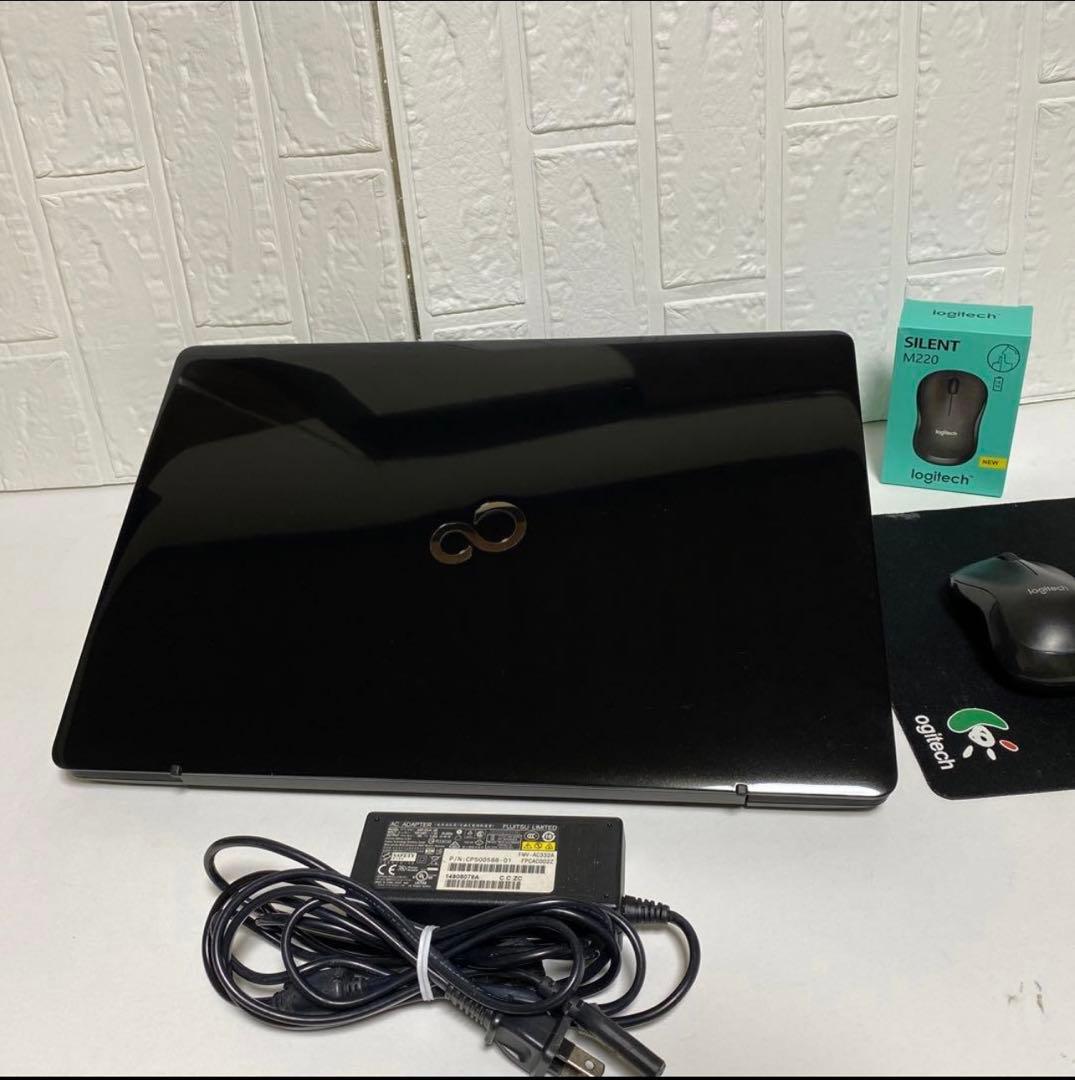 Windows11 オフィス付きRYZEN7 SSD256GB 富士通ノートPC