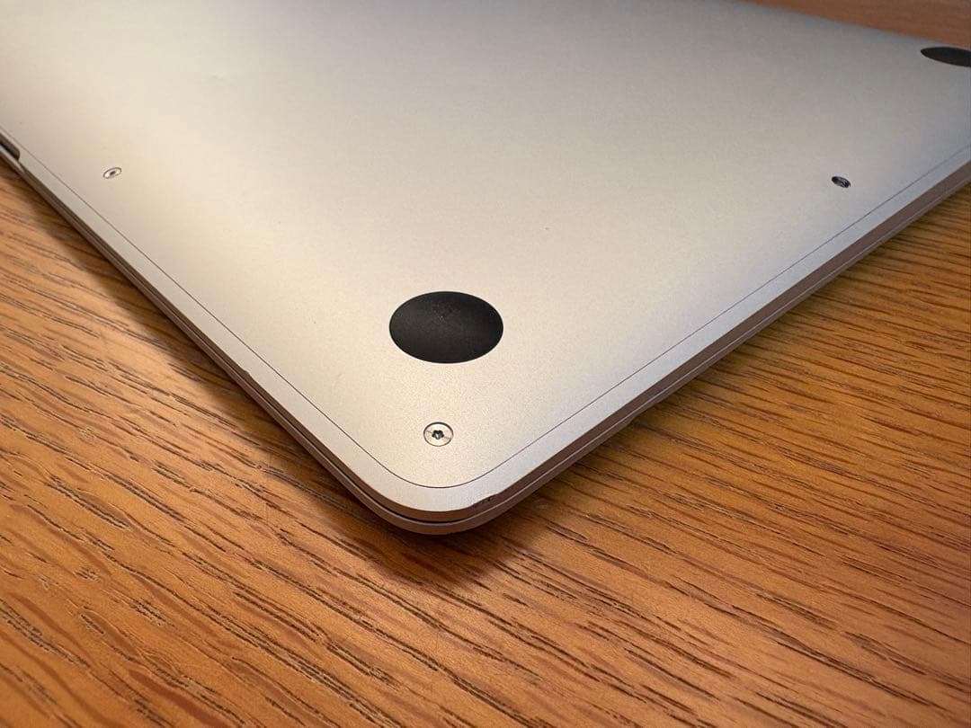 【わーら】MacBook Air 128GB (2019) 13インチ