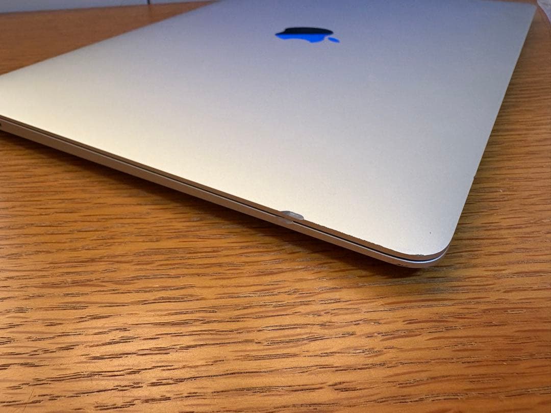 【わーら】MacBook Air 128GB (2019) 13インチ