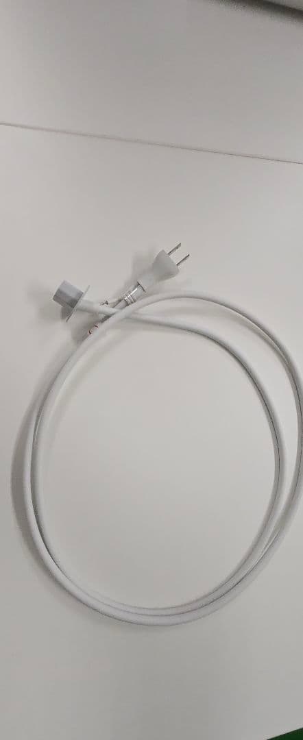 iMac (Retina 5K, 27インチ, 2019) 本体・電源ケーブル