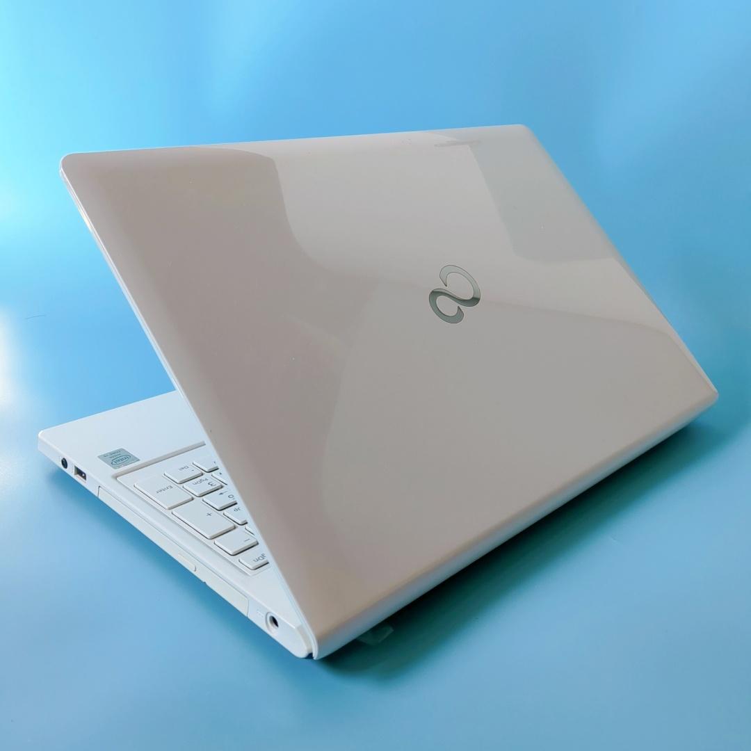 美品✨新品SSD爆速✨メモリ8GB✨カメラ付✅設定済ですぐ使える白ノートパソコン