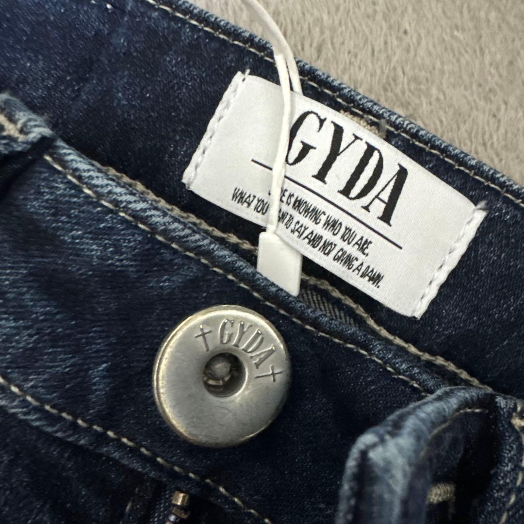 GYDAスキニーデニムパンツ SIDERIPPED