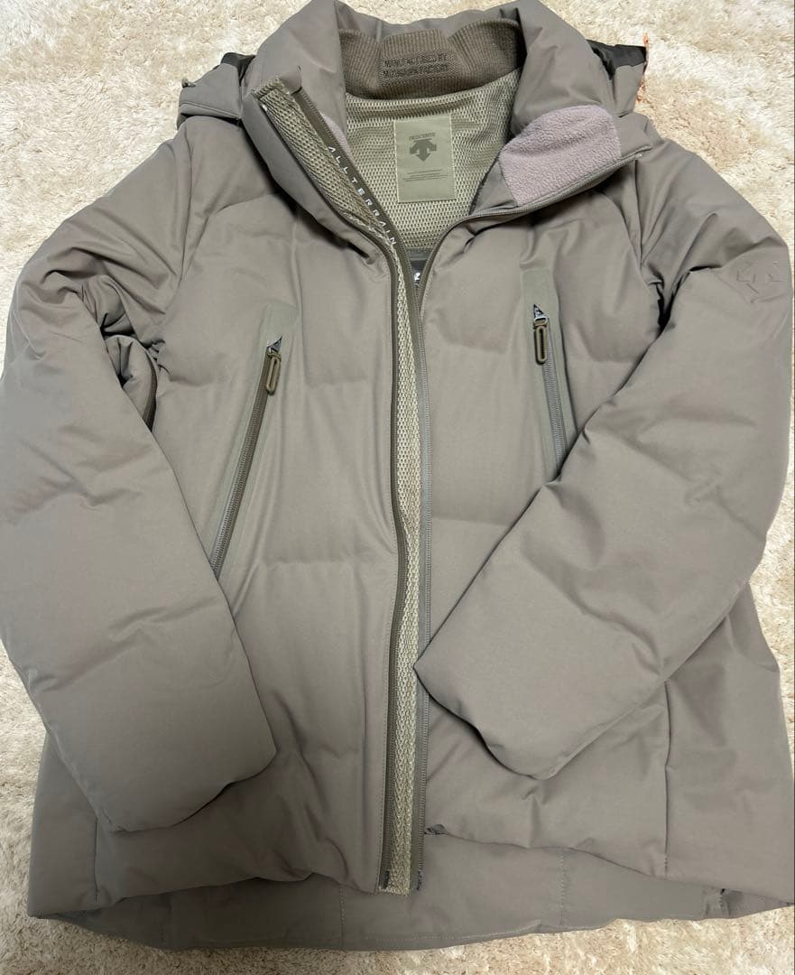 【美品】DESCENTE ALLTERRAIN AMBIT 水沢ダウン