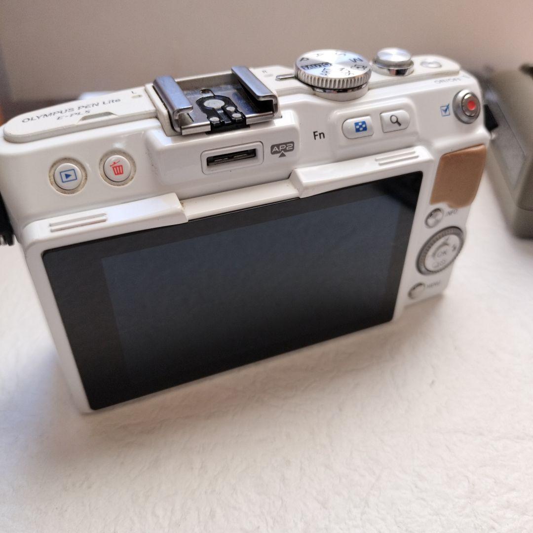 OLYMPUS PEN-Lite E-PL5 本体〈ジャンク品〉付属品あり
