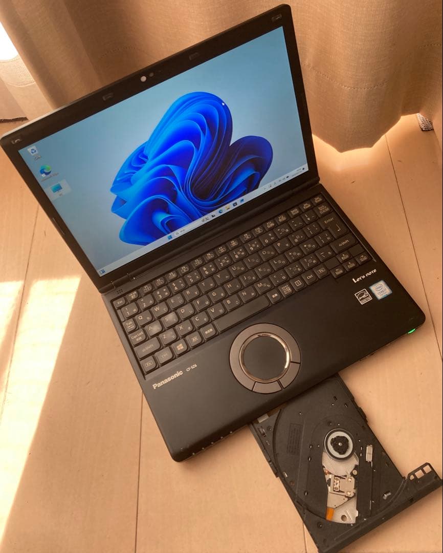 panasonicレッツノート 8GB 【Core i7】DVD