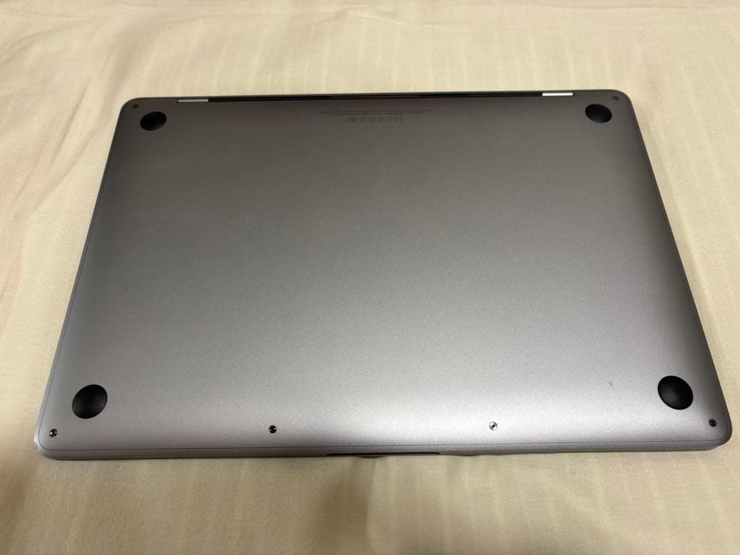 MacBook Pro 13インチ 2016年モデル／8GB