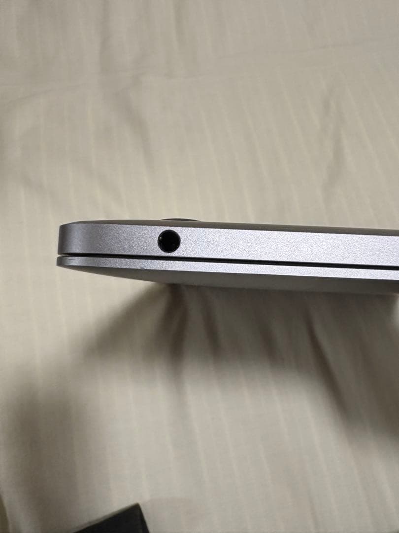 MacBook Pro 13インチ 2016年モデル／8GB