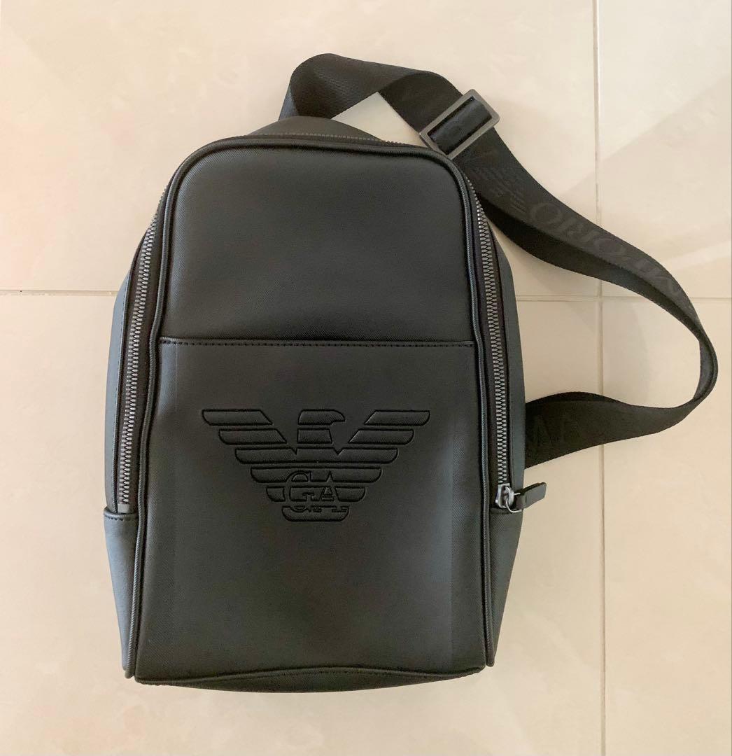 EMPORIO ARMANI ボディーバッグ　ブラック
