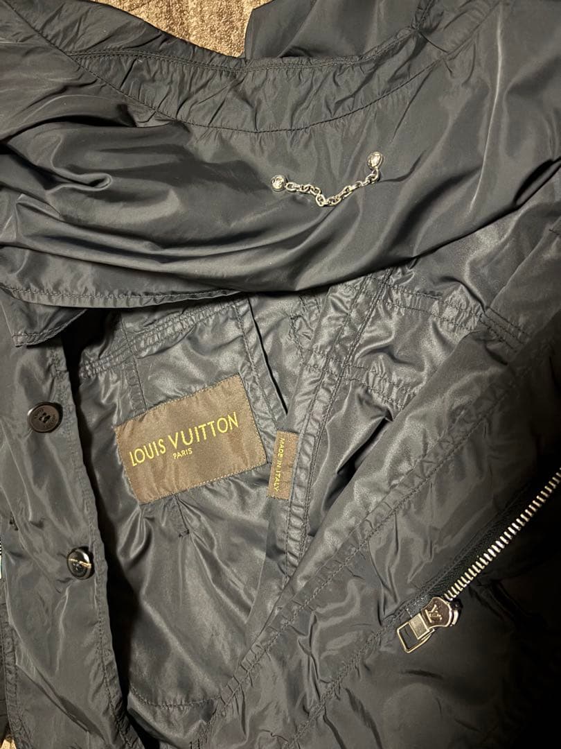 希少Louis Vuitton ダークグレー ミリタリージャケット ルイヴィトン