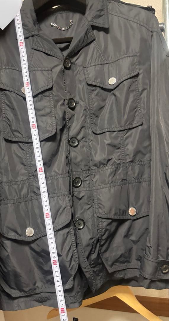 希少Louis Vuitton ダークグレー ミリタリージャケット ルイヴィトン