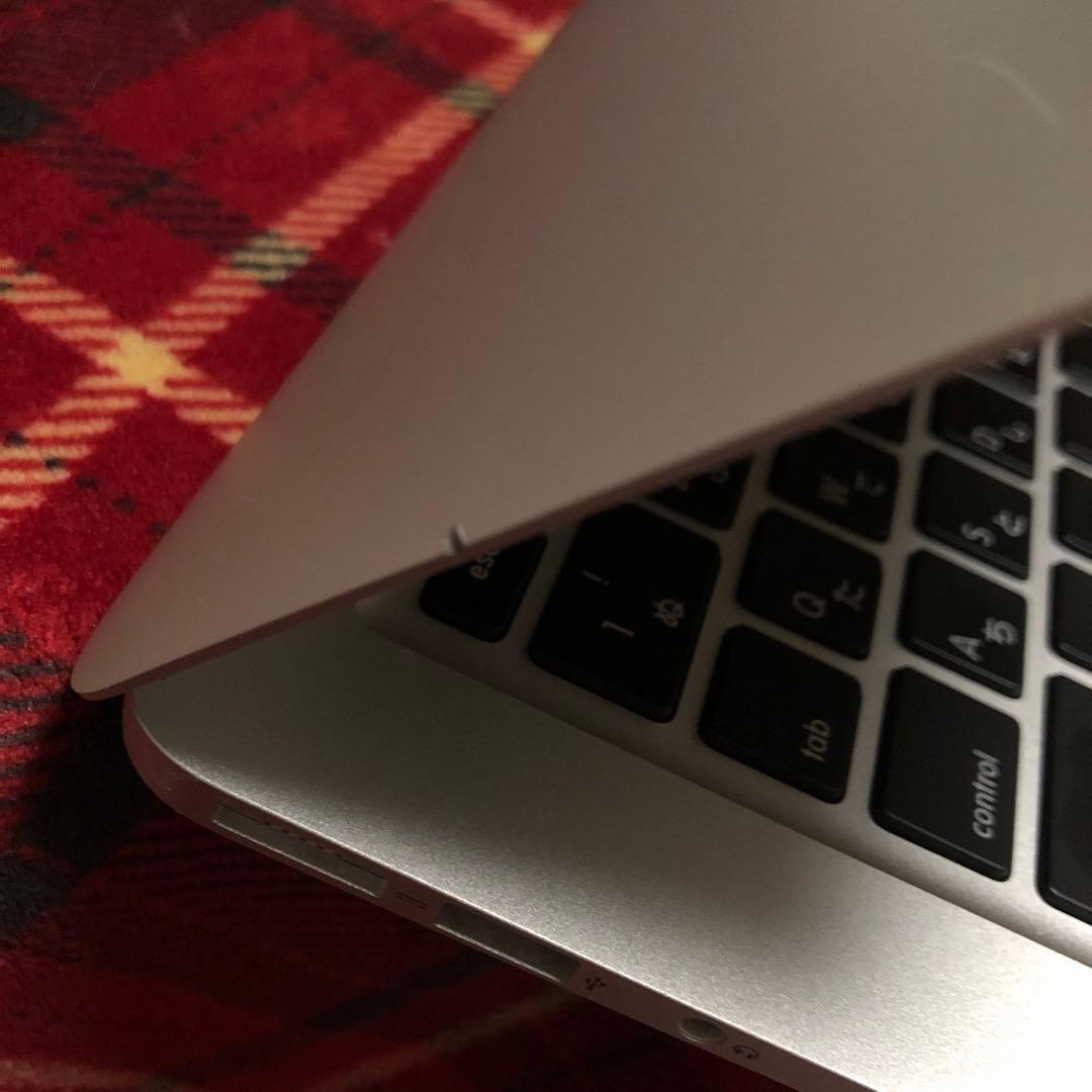 MacBook Air 2017 13インチと思われます。ジャンク