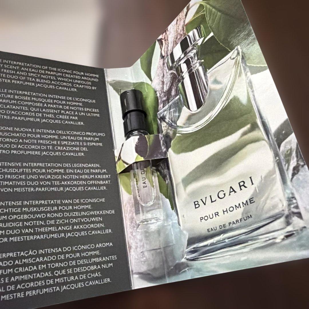 ブルガリ　ローズゴルデアブロッサムディライト　ボディミルクおまけの香水2本小付き