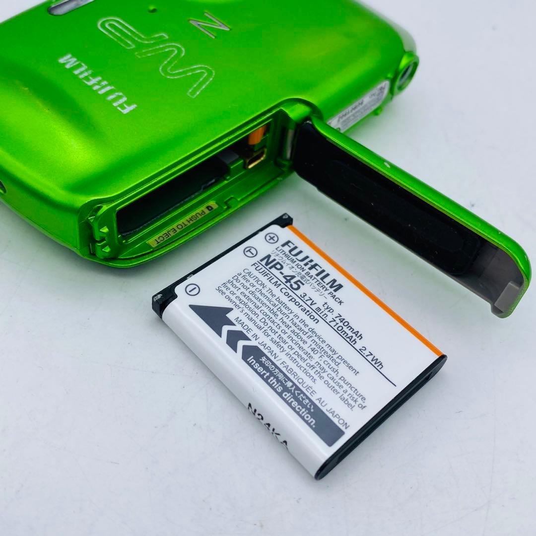 ★【美品動作確認済み】FUJIFILM FinePix Z33WP