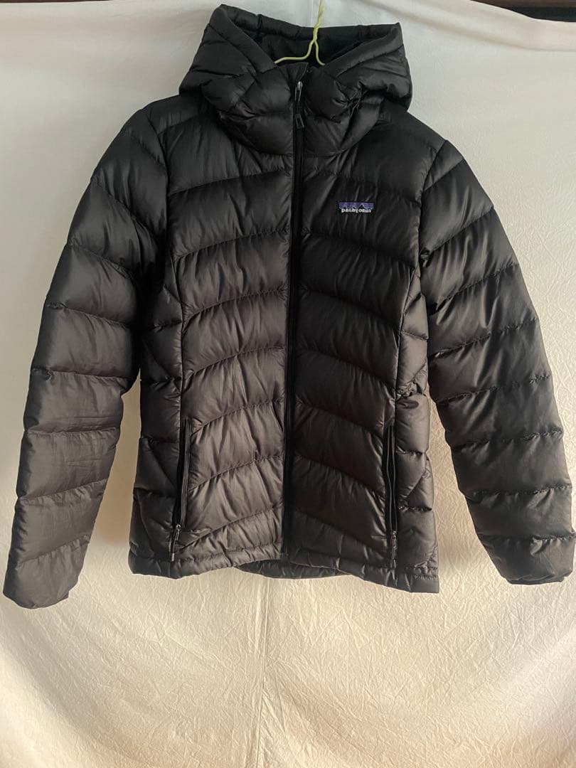 Patagonia パタゴニア　ブラック ダウンジャケット レディース　XS