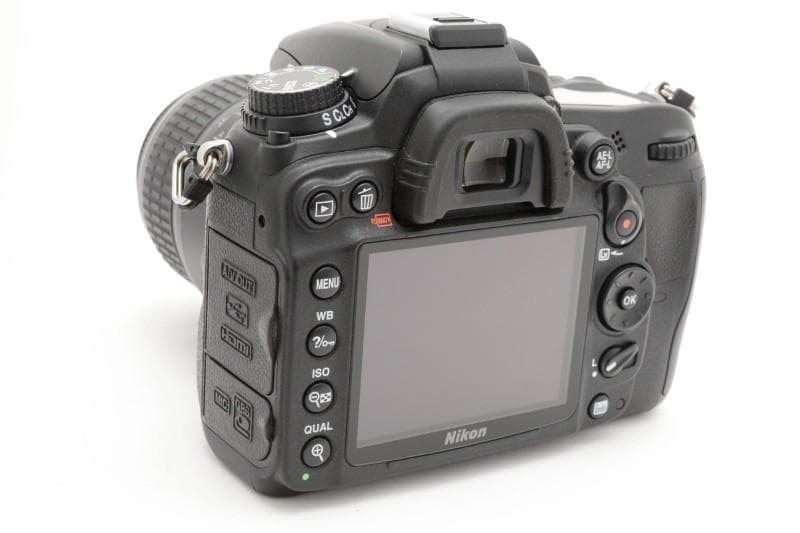 デジタルカメラ Nikon D7000,AF-S NIKKOR 18-55 f/3.5-5.6G