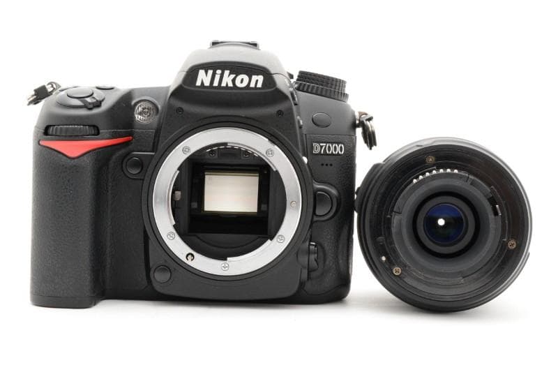 デジタルカメラ Nikon D7000,AF-S NIKKOR 18-55 f/3.5-5.6G