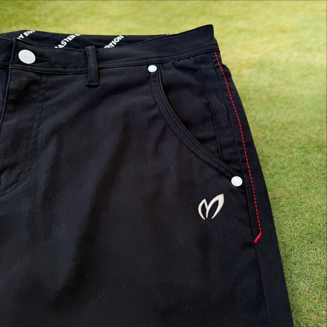 現行モデル　マスターバニー　パンツ　5 L ストレッチ　スリット　黒　色褪せ無し