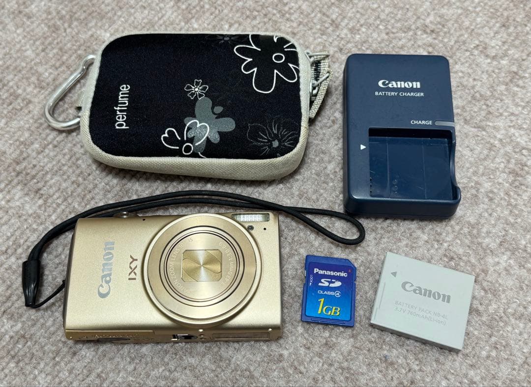 Canon IXY ゴールド コンパクトデジタルカメラ　610F 動作確認済み