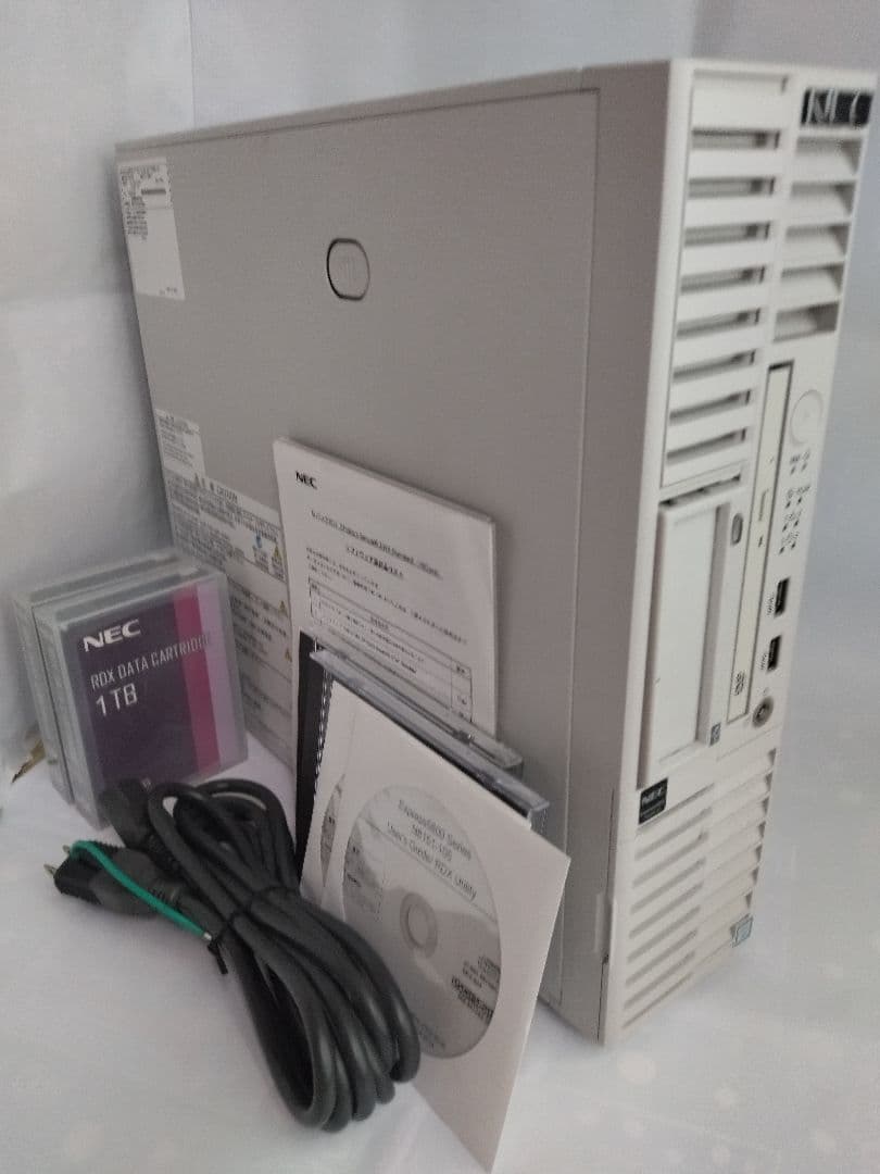 NEC Express5800/T110i-S サーバー(RDXドライブ内蔵)