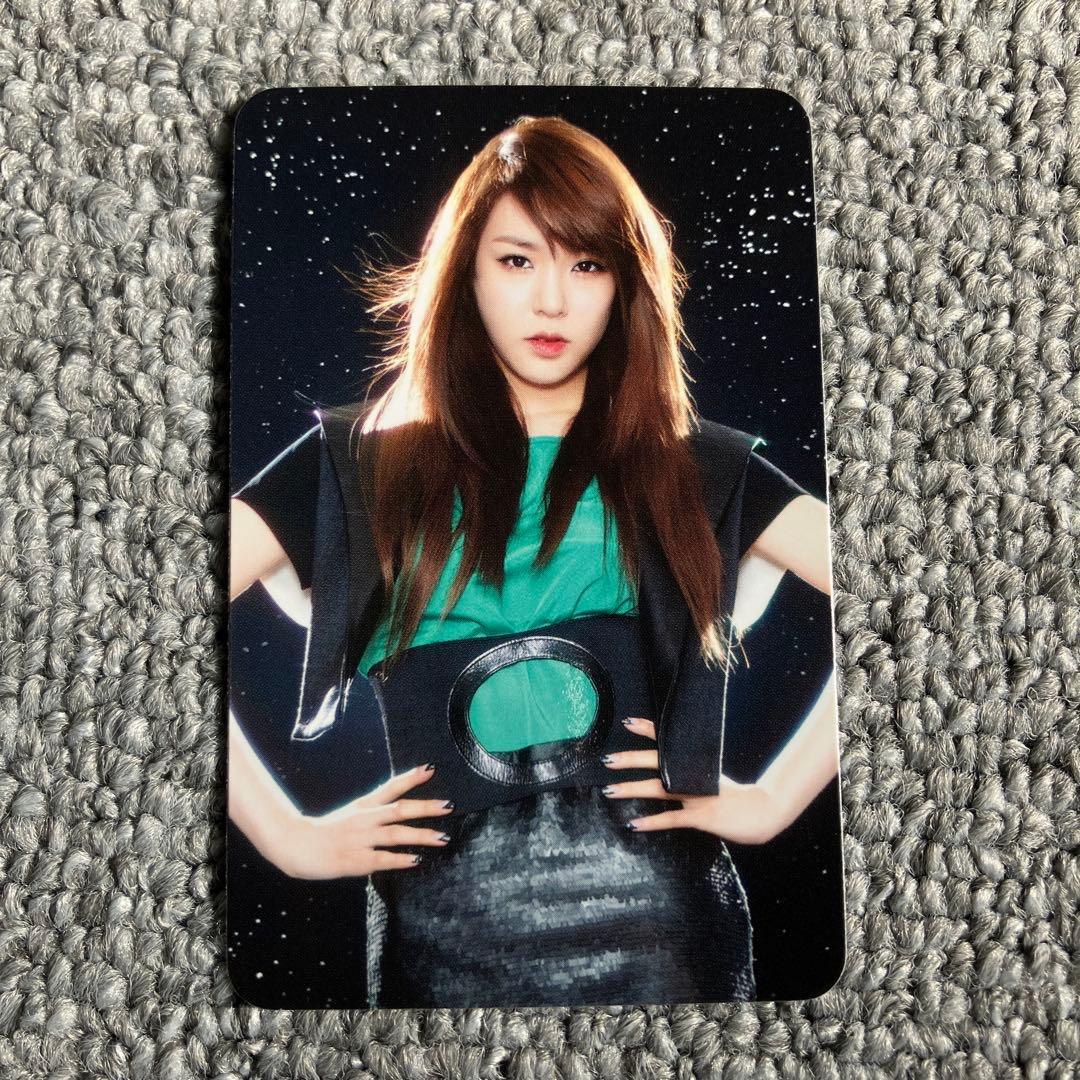 少女時代 ティファニー SONE限定 トレカ　韓国盤　公式　レア　tiffany