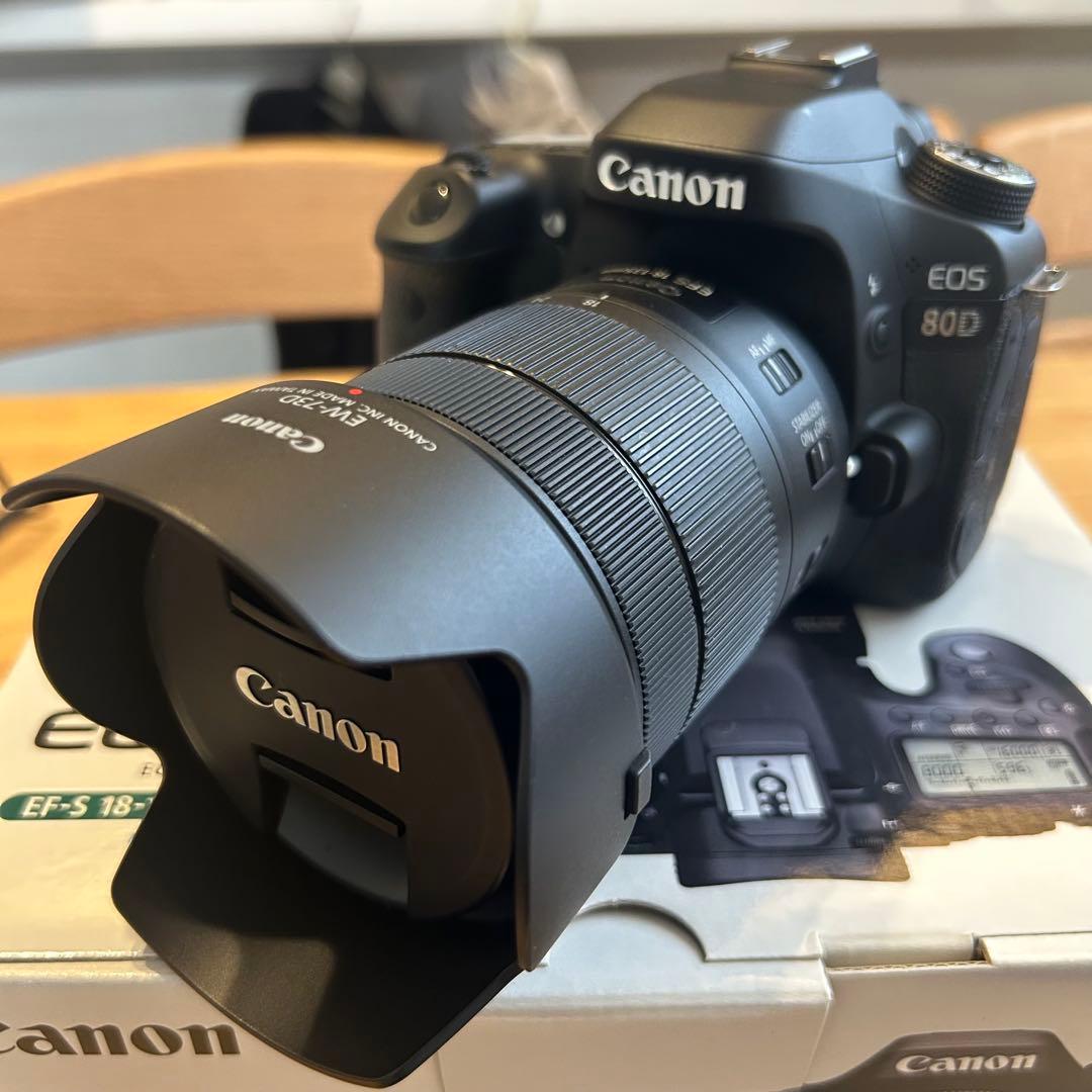 【な】【美品】Canon EOS 80D 18-135mm レンズキット