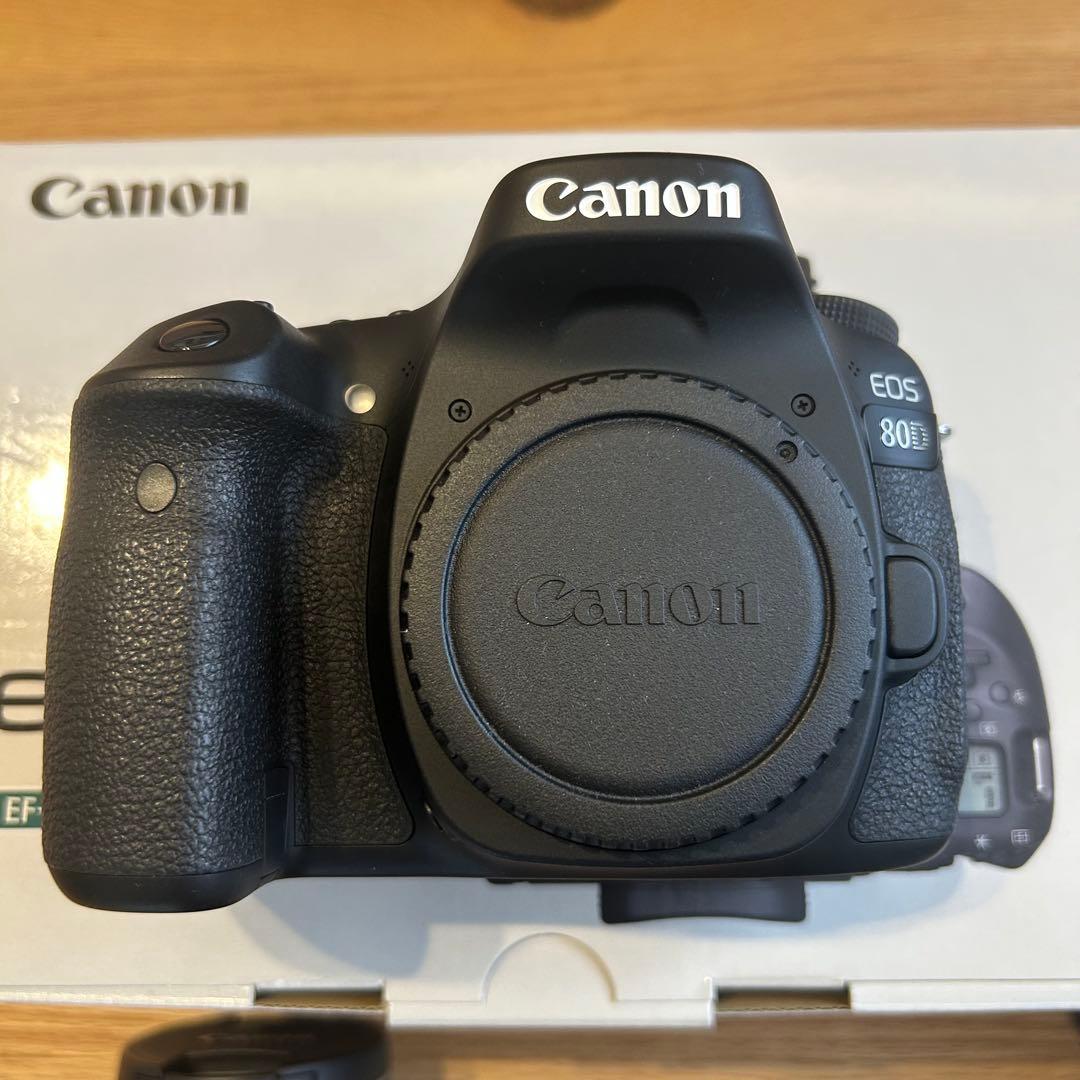 【な】【美品】Canon EOS 80D 18-135mm レンズキット