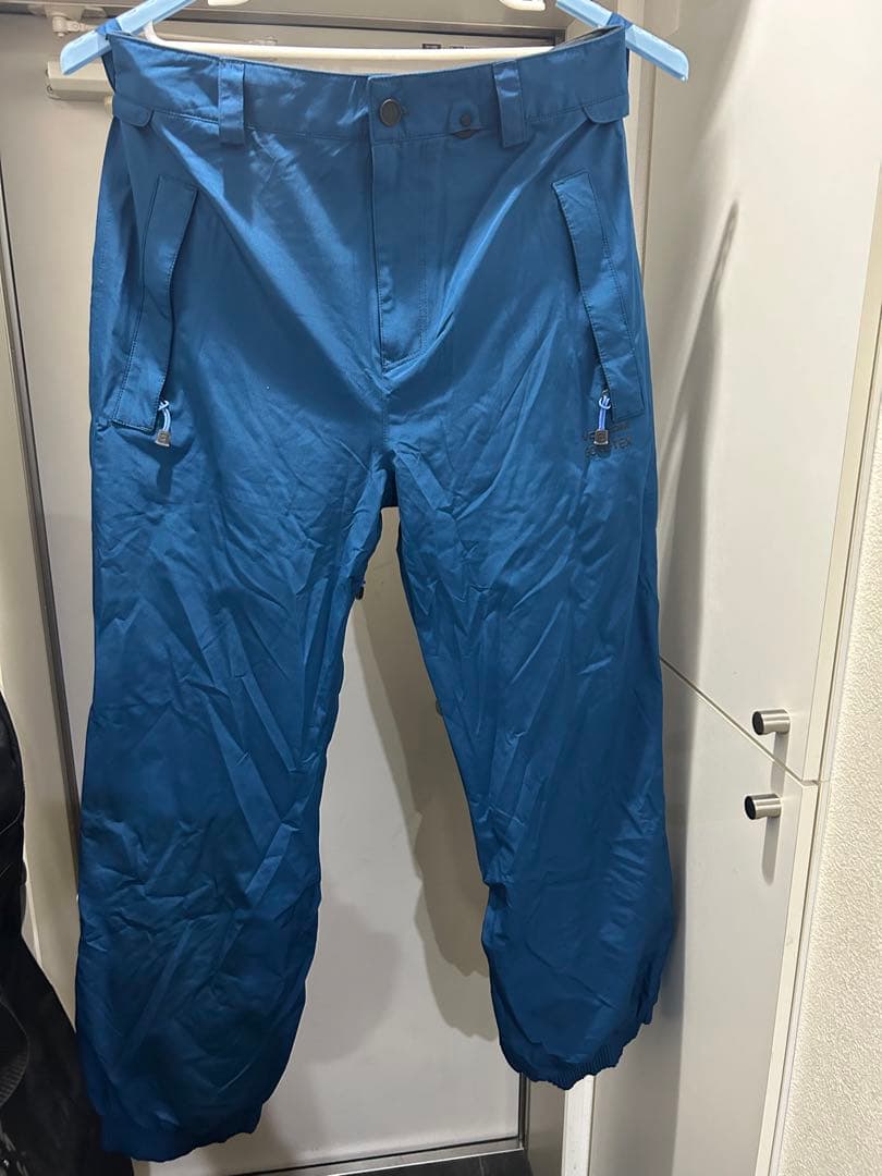 VOLCOM アーサーロンゴ GORE-TEX XL 新品　上下セット。