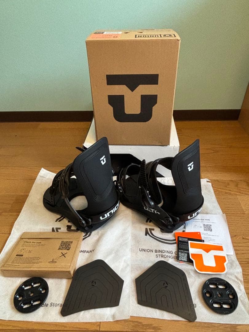 Union ULTRA Mサイズスノーボードビンディング