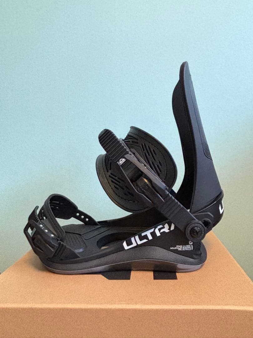 Union ULTRA Mサイズスノーボードビンディング