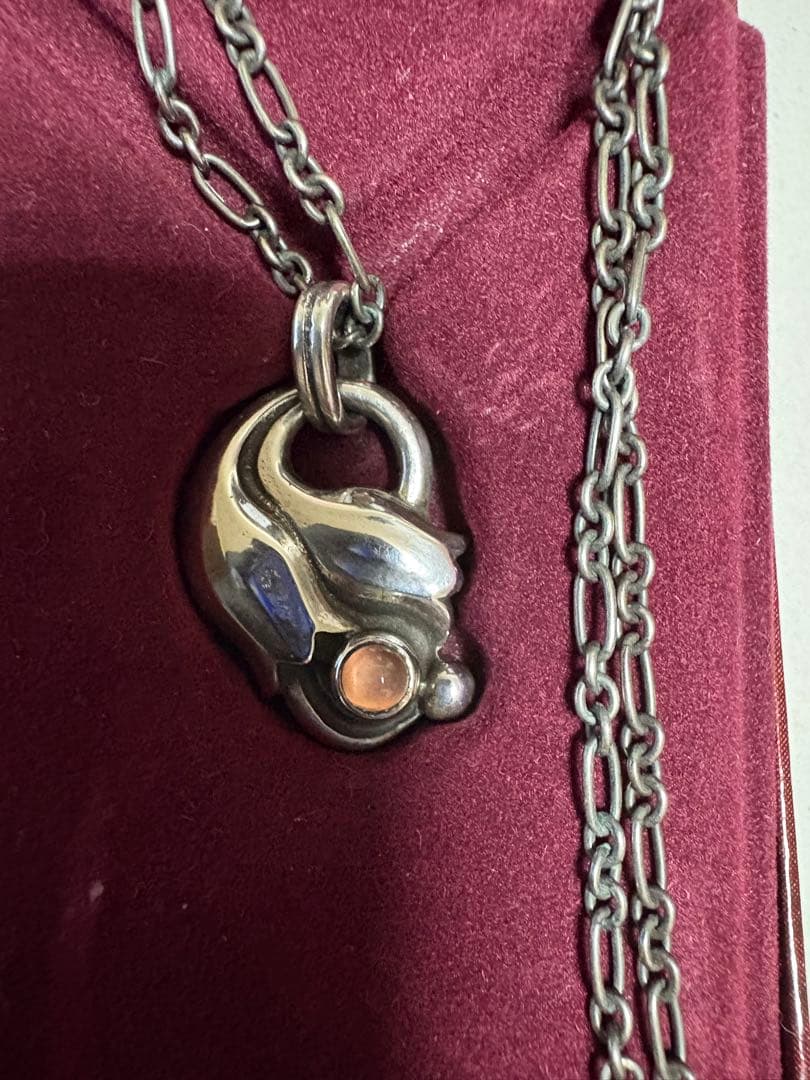   シルバーペンダントネックレス