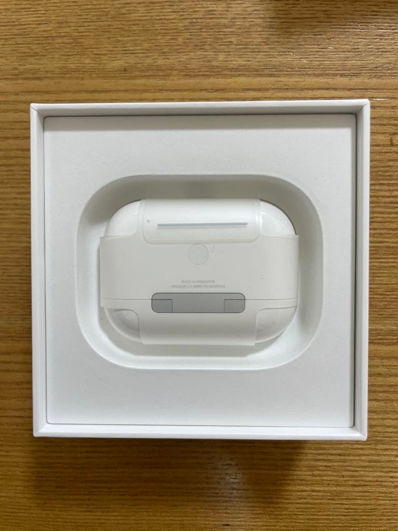AirPods Pro 第1世代　外箱開封のみ、未使用