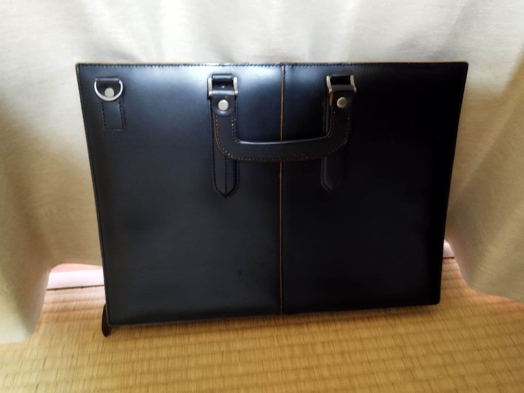 【孤独のグルメ】コンプレックスガーデン　枯淡　ビジネスバッグ　ショルダーベルト付