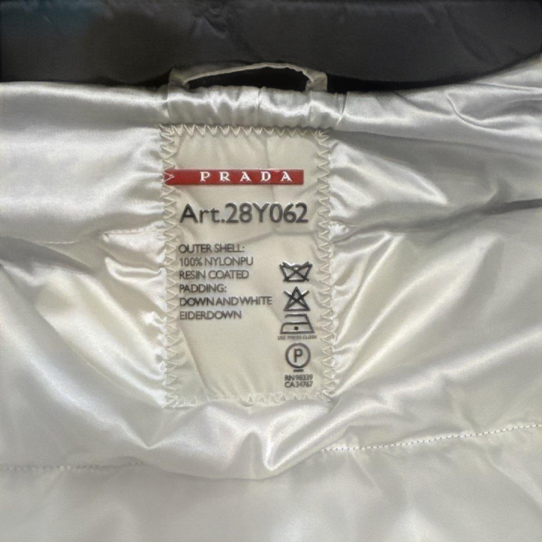 オイル。PRADA プラダ レディース ブラック ロングダウンジャケット