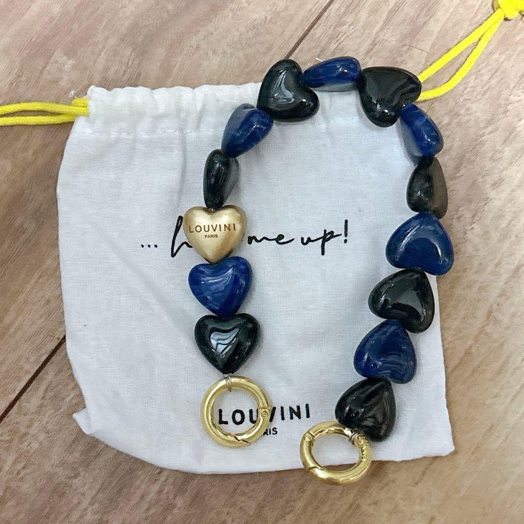 【完売品】LOUVINIPARIS ハンドストラップ　PETIT CUORE