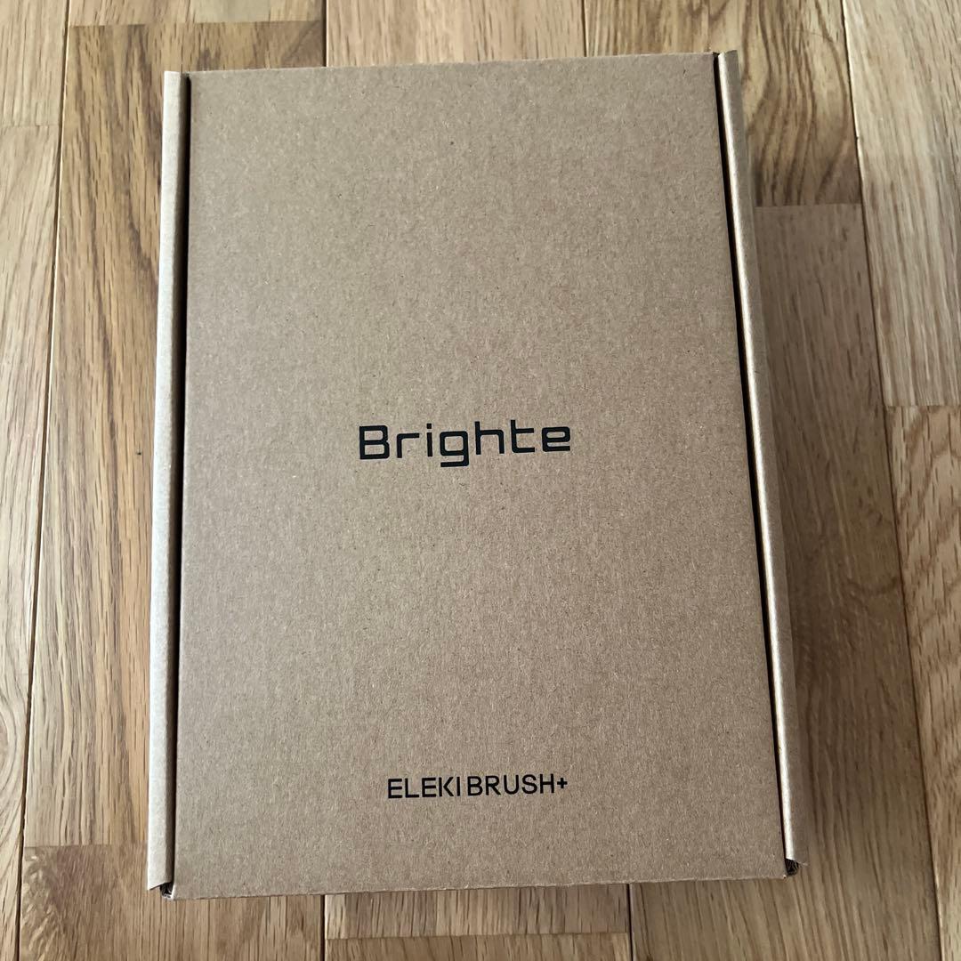Brighte 美顔器 ピンク　エレキブラシ