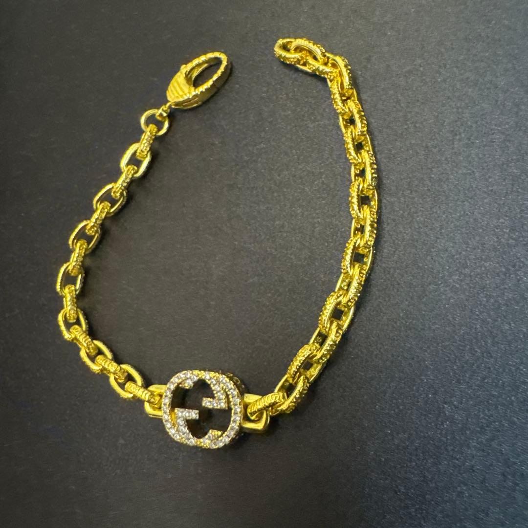 完全早い者勝ち！GUCCI好き必見ゴールド　チェーンブレスレット　金