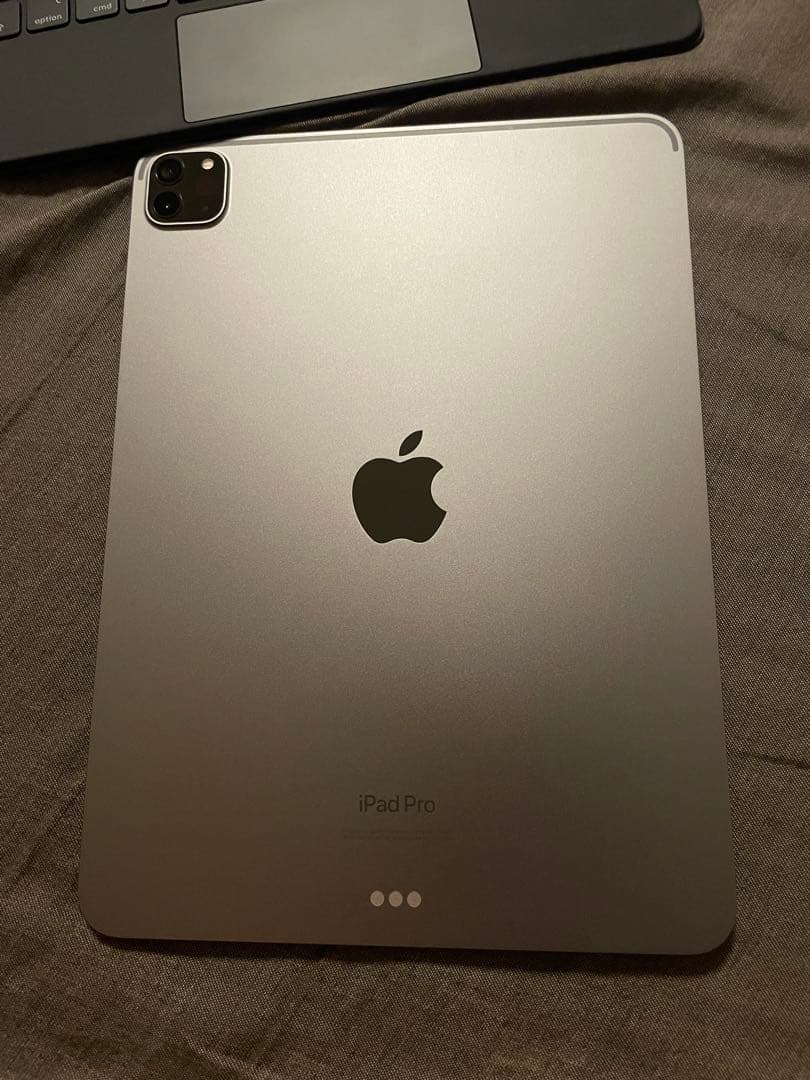 iPad Pro M2 11インチ 512GB マジックキーボード　ペンシル付き