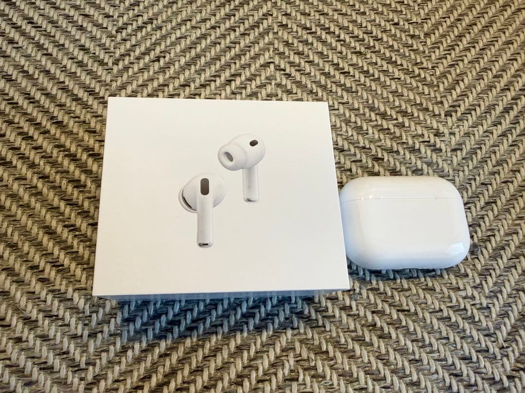 イヤホン AirPods Pro 3 MFHP4J/A
