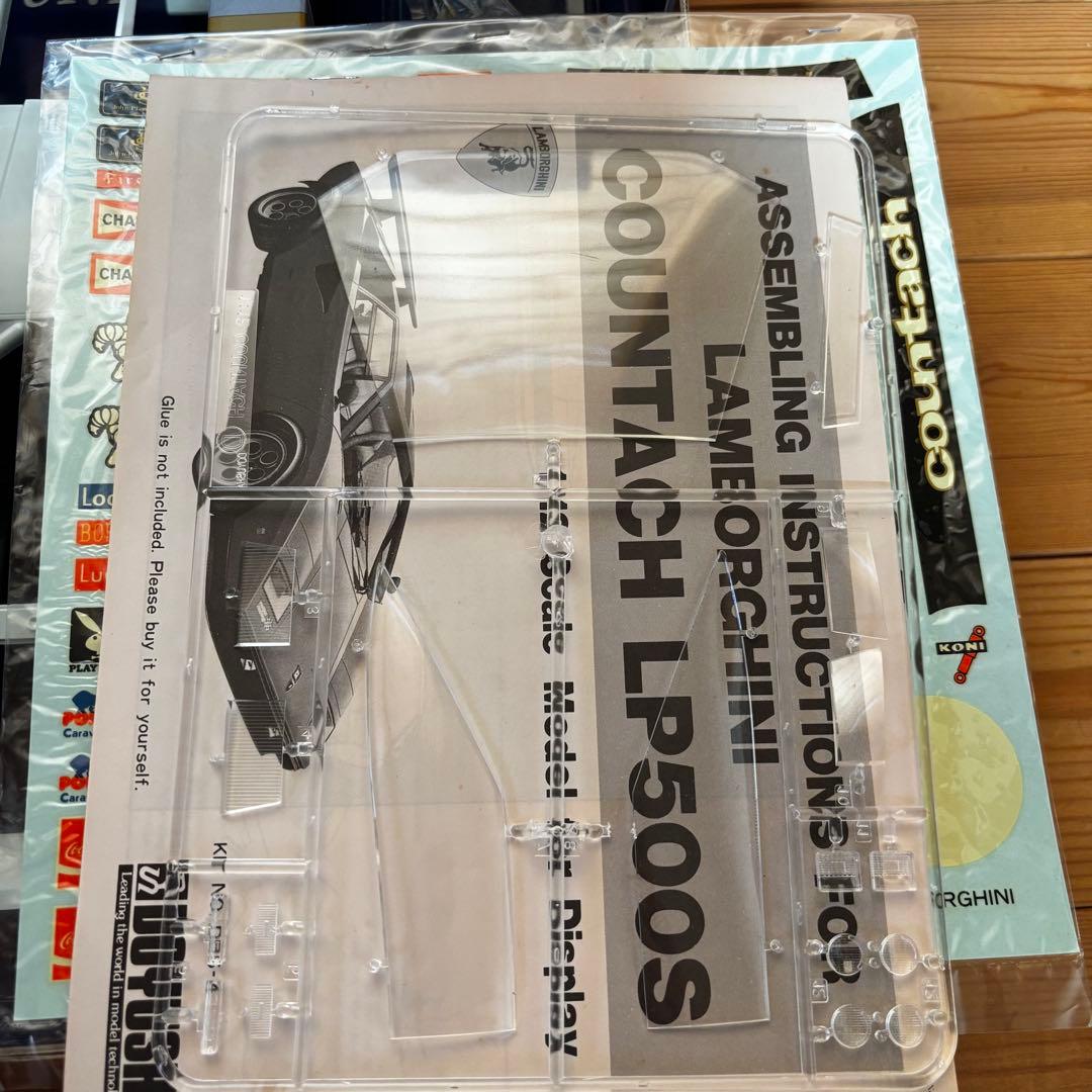 童友社 1/12 ランボルギーニカウンタックLP500S