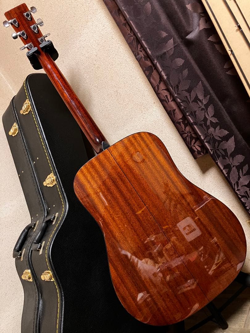 名器S.yairi YD-75オール単板、新品のハードケース付き　D18モデル