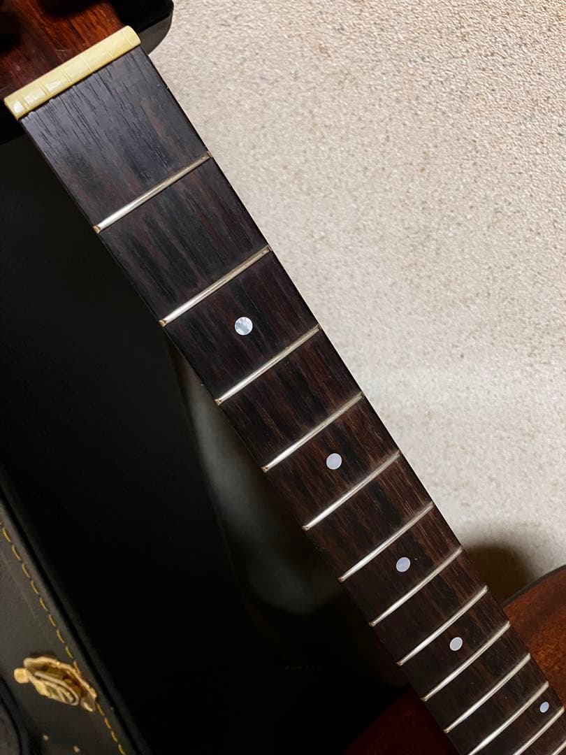 名器S.yairi YD-75オール単板、新品のハードケース付き　D18モデル