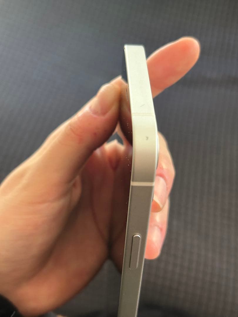 Apple iPhone 12 ホワイト