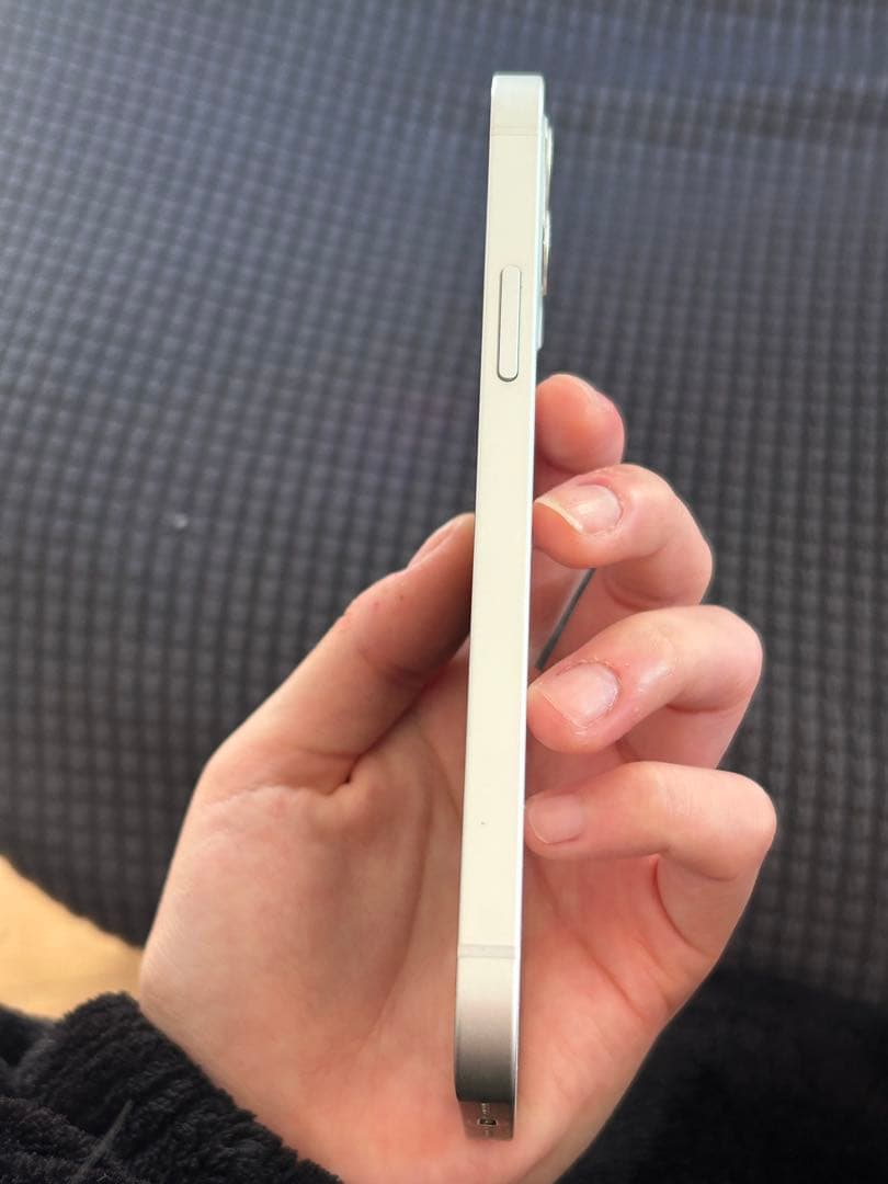 Apple iPhone 12 ホワイト