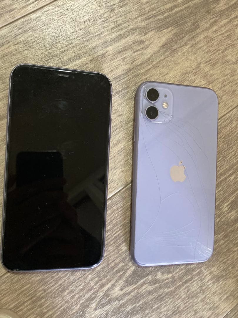 津*田様 iPhone2台　iPhone11 256Gパープル+iPhone11