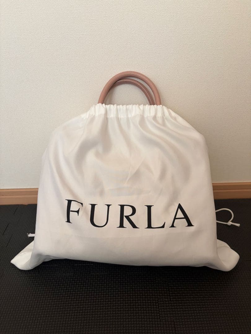 【美品】FURLA ピンクベージュ2wayバッグ
